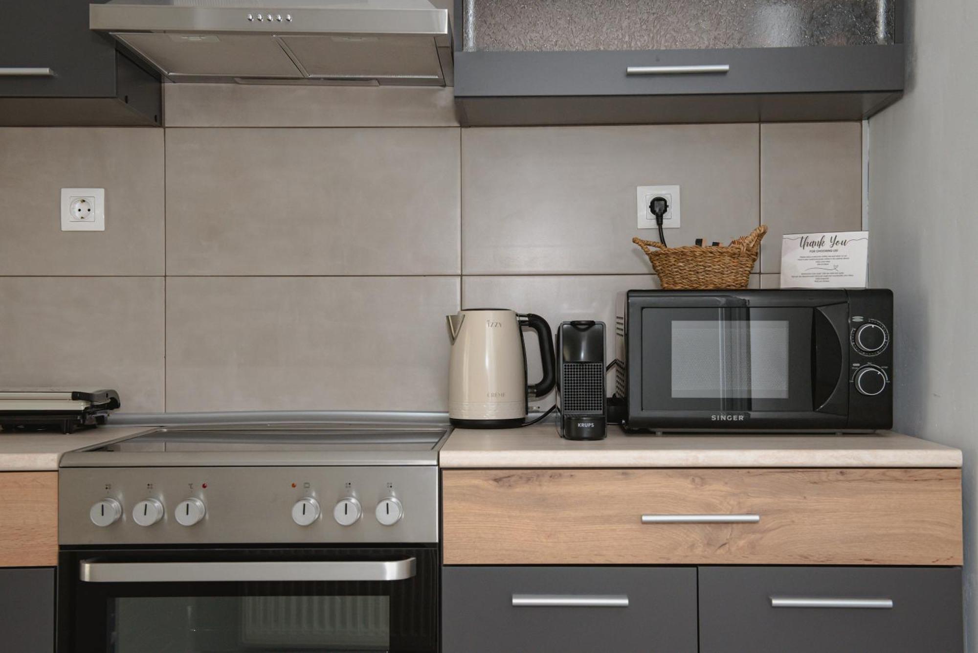 Central City Apartment Volos Esterno foto